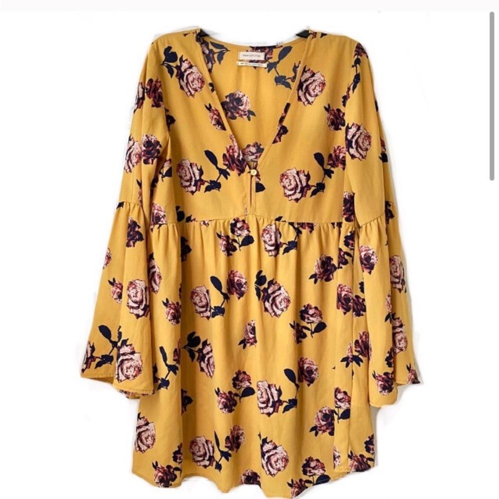 Urban Outfitters Yellow V-Neck Floral Dress Size Medium